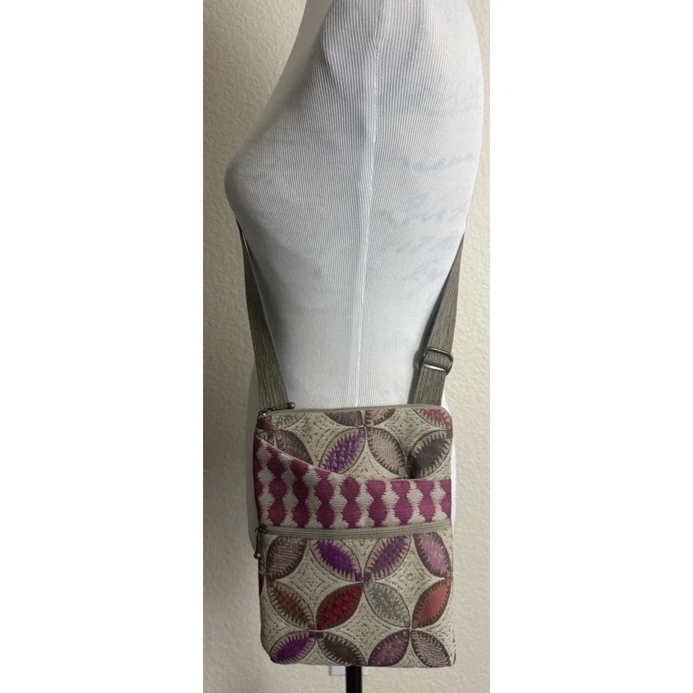 Maruca Spree Crossbody Bag Floral Tapestry Handbag Pouch Handmade Colorado New
